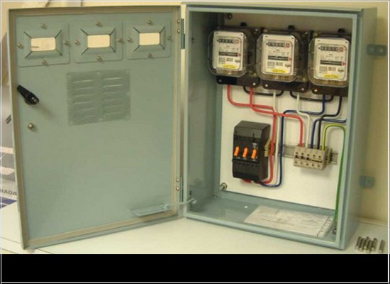 NBR IEC 60670-24 de 10/2015: os requisitos específicos para invólucros para dispositivos de proteção