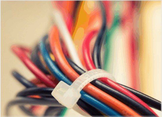 IEC 62275: as abraçadeiras para instalações elétricas