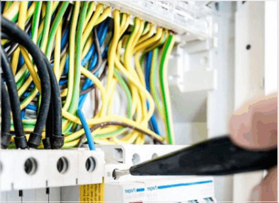 IEC 60364-5-56: a seleção e a montagem de equipamento eléctrico em serviços de segurança