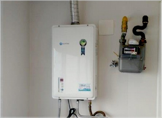 Os ensaios em aquecedores de água a gás tipo acumulação