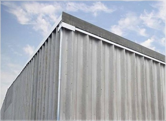 As coberturas e os fechamentos laterais com telhas de fibrocimento sem amianto