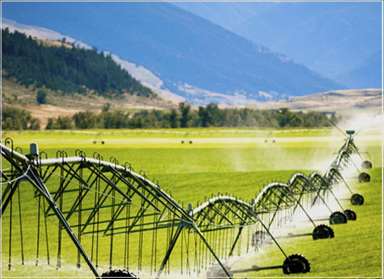 O projeto dos equipamentos de irrigação agrícola