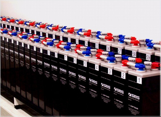 Os requisitos elétricos e de segurança das células e baterias secundárias de lítio em aplicações estacionárias
