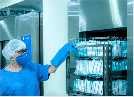 As orientações normativas para o processamento asséptico de produtos para a saúde