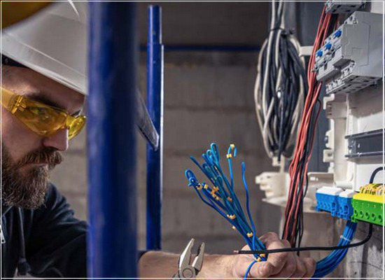 A conformidade das instalações elétricas em canteiros de obras