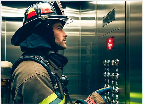 A segurança dos elevadores de emergência para uso dos bombeiros