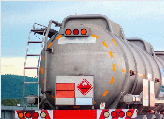 O transporte terrestre de resíduos classificados como perigosos