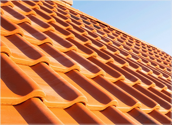 Os requisitos normativos das telhas cerâmicas para os telhados de edificações