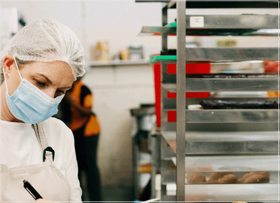O programa de pré-requisitos de segurança na fabricação de alimentos