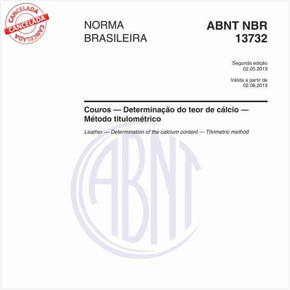 Couros — Determinação do teor de cálcio — Método titulométrico