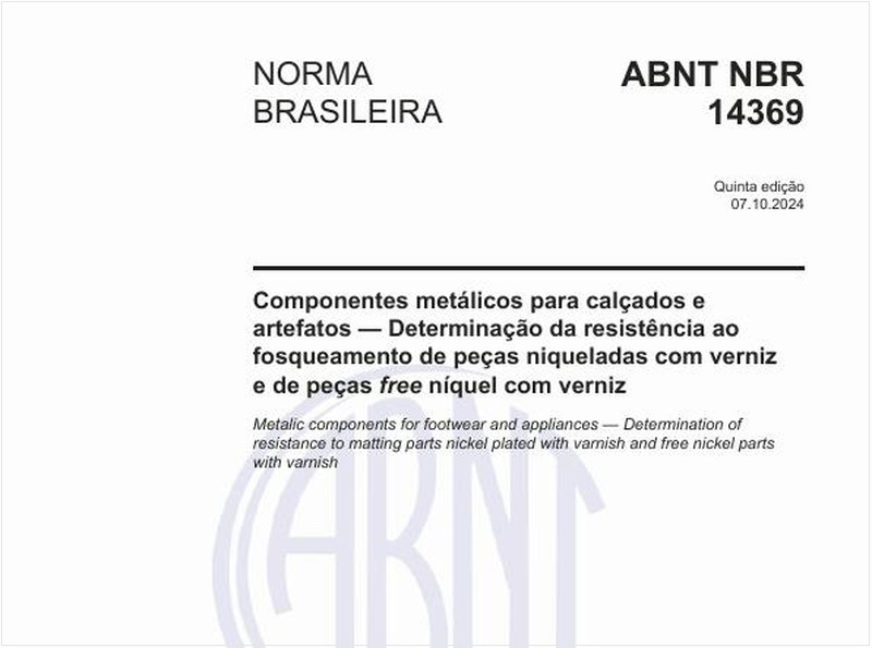 Componentes metálicos para calçados e artefatos — Determinação da resistência ao fosqueamento de peças niqueladas com verniz e de peças free níquel com verniz