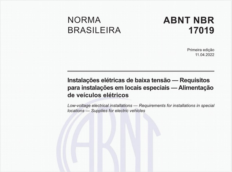 Instalações elétricas de baixa tensão - Requisitos para instalações em locais especiais - Alimentação de veículos elétricos