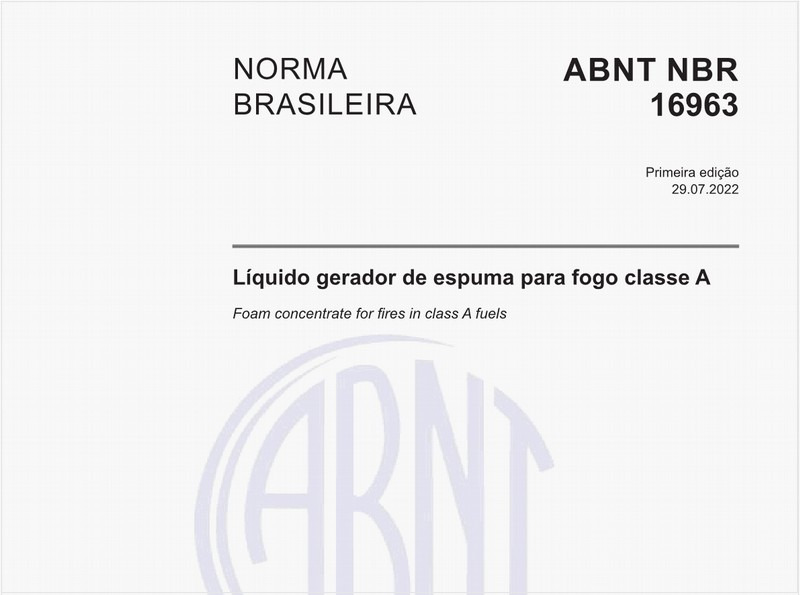 Líquido gerador de espuma para fogo classe A