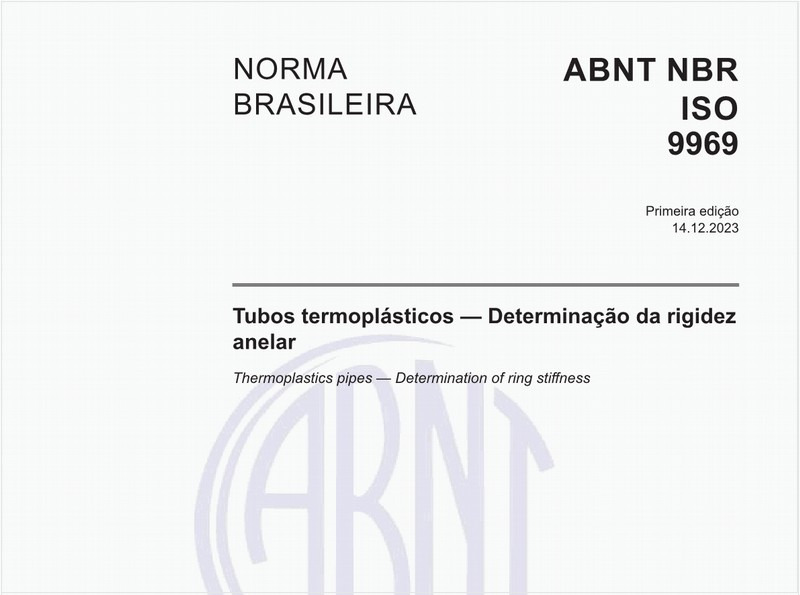 Tubos termoplásticos — Determinação da rigidez anelar