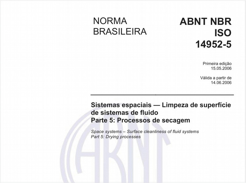 Siatemas espaciais - Limpeza de superfície de sistemas de fluido - Parte 5: Processos de secagem