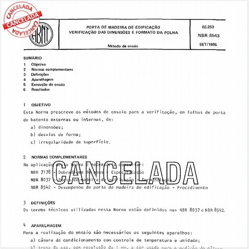 Porta de madeira de edificação - Verificação das dimensões e formato da folha
